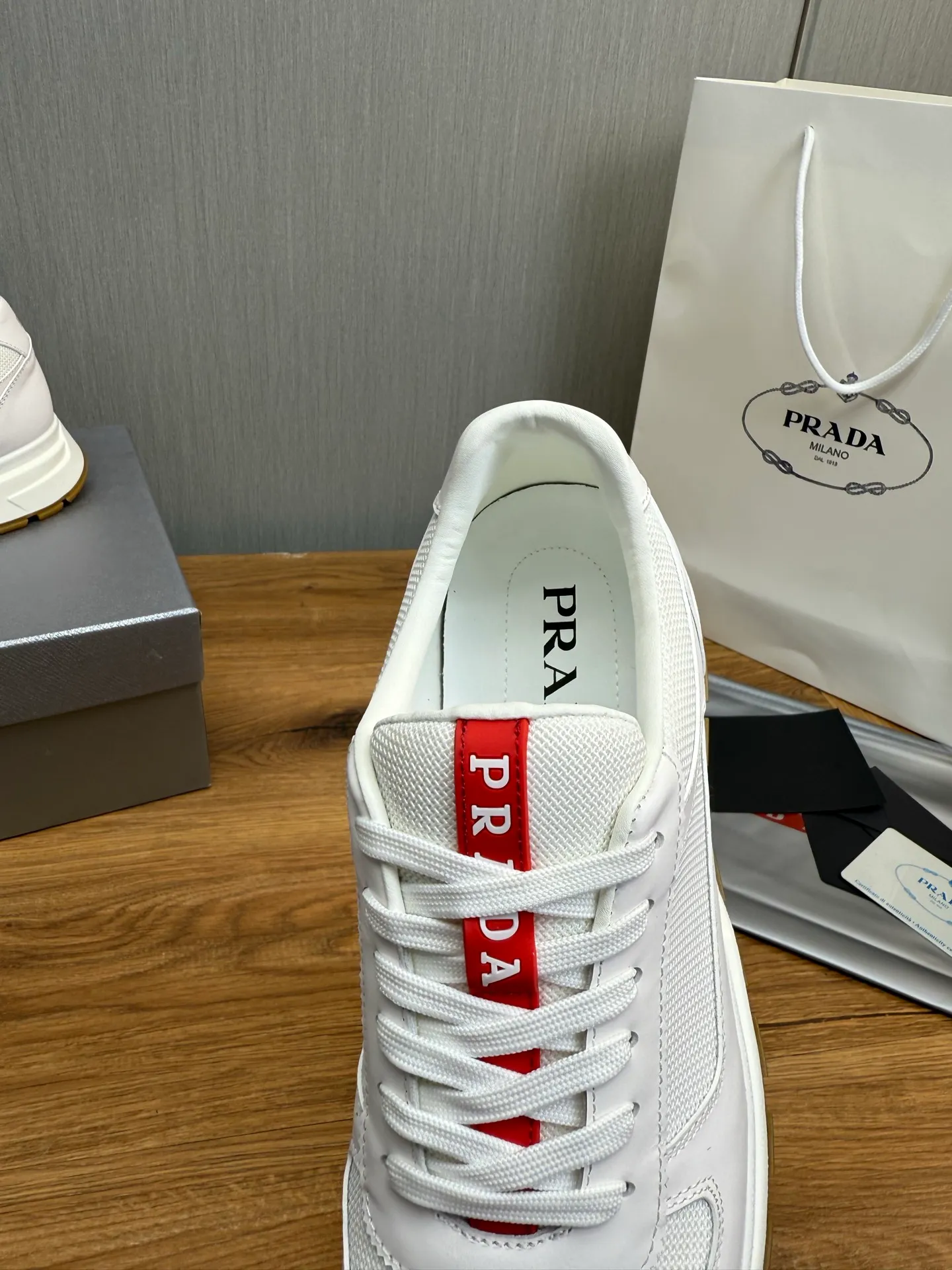 Men's shoes 💰560💰 [PRADA] Men's shoes are popular in the counter, official website is synchronized, 1 high-quality shipment ✔️Original cowhide upper + cowhide lining, 1🆚1 replica, original sole, 38-45 (45 customized, non-refundable)